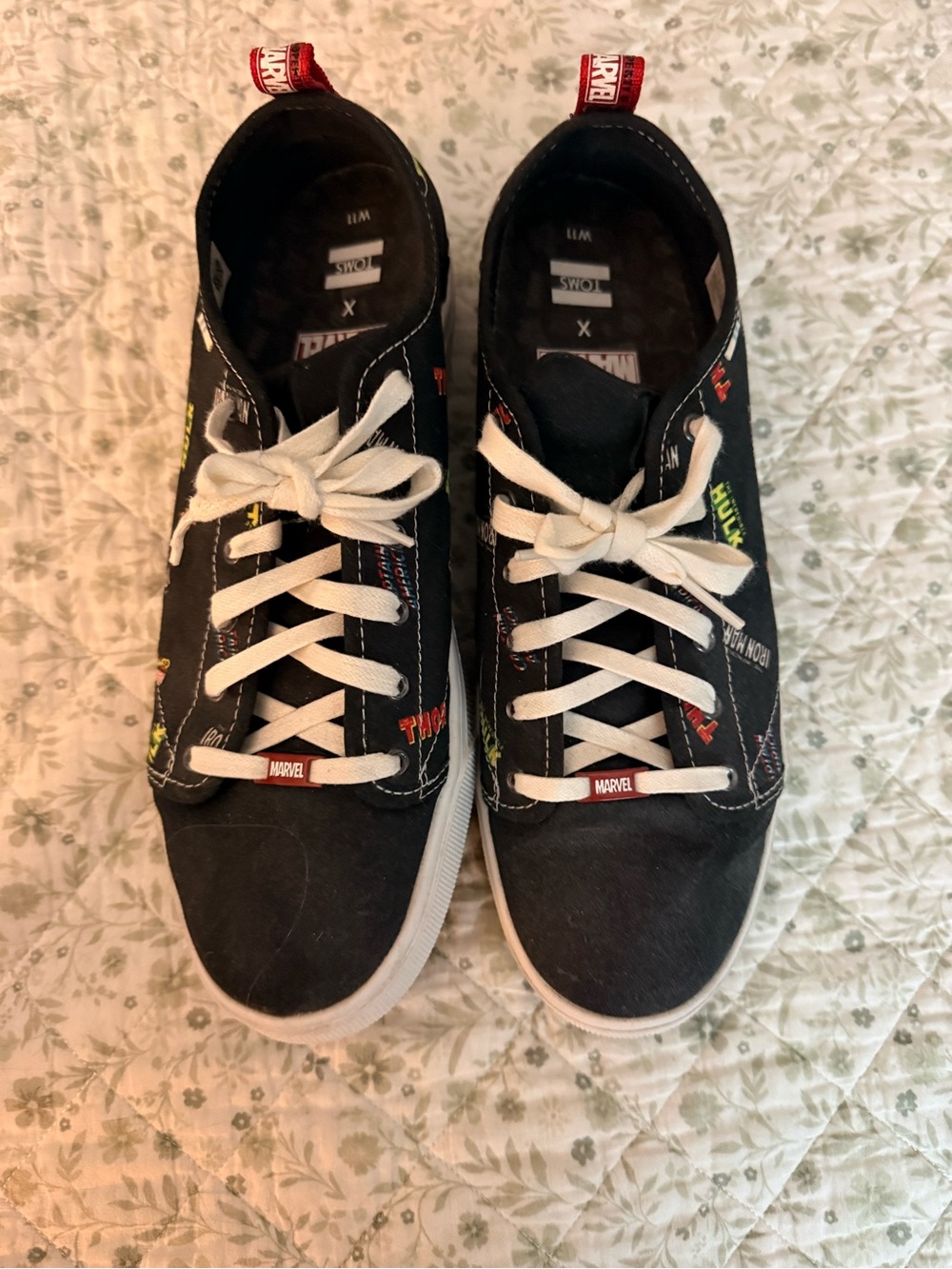 TOMS x Marvel TRVL LITE Low Avengers Logo Sneakers – Women's Size 11 Wide
